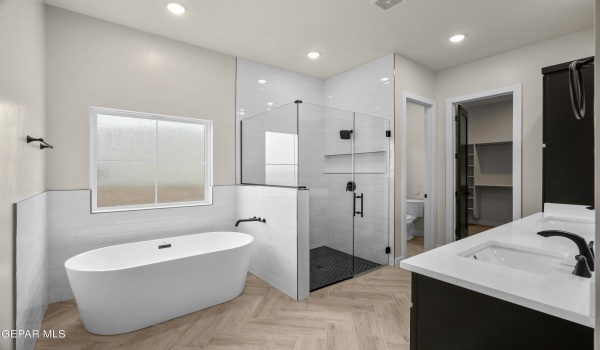 13361 CARTERTON Avenue, Horizon City, TX 79928, 4 Habitaciones Habitaciones , ,3 BañosBaños,Residential,En Venta,13361 CARTERTON Avenue,913649