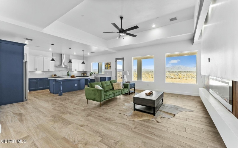 7396 CIMARRON RIM Drive, El Paso, TX 79911, 4 Bedrooms Bedrooms, ,3 BathroomsBathrooms,Residential,For Sale,7396 CIMARRON RIM Drive,913775