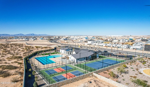 13385 Carterton Avenue, El Paso, TX 79928, 4 Bedrooms Bedrooms, ,2 BathroomsBathrooms,Residential Lease,For Rent,13385 Carterton Avenue,914122