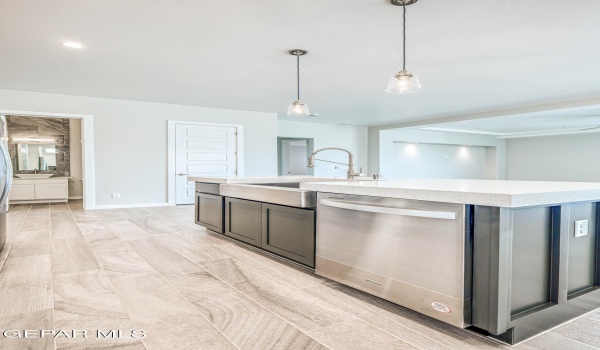 13385 Carterton Avenue, El Paso, TX 79928, 4 Bedrooms Bedrooms, ,2 BathroomsBathrooms,Residential Lease,For Rent,13385 Carterton Avenue,914122