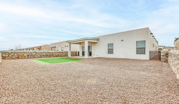 13385 Carterton Avenue, El Paso, TX 79928, 4 Bedrooms Bedrooms, ,2 BathroomsBathrooms,Residential Lease,For Rent,13385 Carterton Avenue,914122