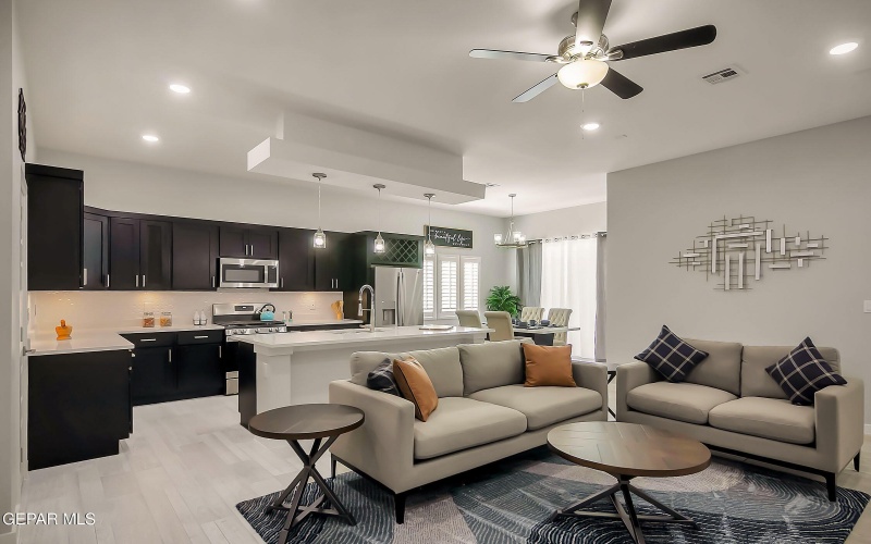 13865 PASEO DE MIEL Drive, El Paso, TX 79928, 4 Bedrooms Bedrooms, ,2 BathroomsBathrooms,Residential,For Sale,13865 PASEO DE MIEL Drive,914310