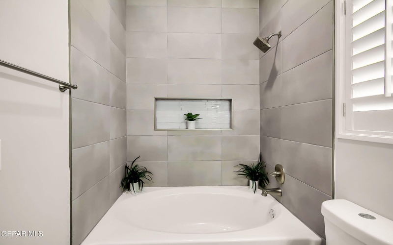 13865 PASEO DE MIEL Drive, El Paso, TX 79928, 4 Bedrooms Bedrooms, ,2 BathroomsBathrooms,Residential,For Sale,13865 PASEO DE MIEL Drive,914310