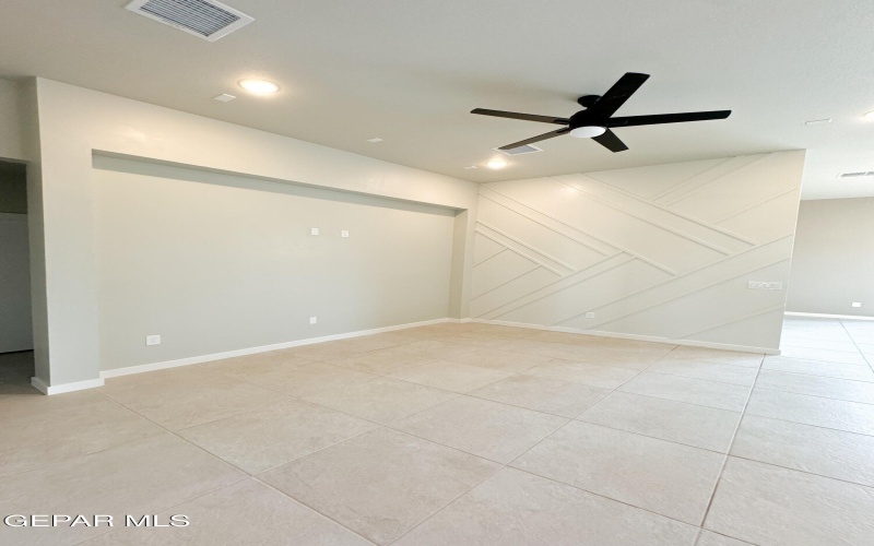 15144 Concentrate Avenue, El Paso, TX 79938, 4 Bedrooms Bedrooms, ,2 BathroomsBathrooms,Residential,For Sale,15144 Concentrate Avenue,914615