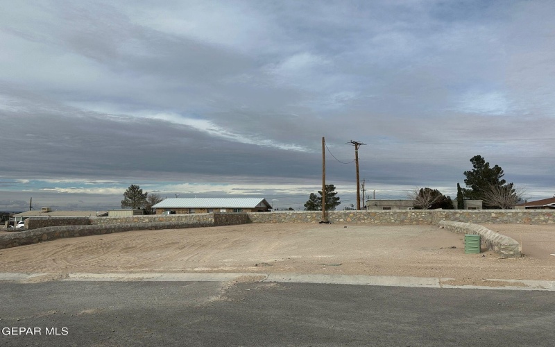 1181 Marquitos Avenue, Anthony, NM 88021, 3 Bedrooms Bedrooms, ,2 BathroomsBathrooms,Residential,For Sale,1181 Marquitos Avenue,914722