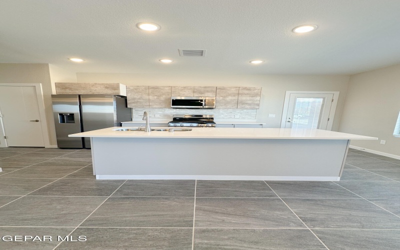 15156 COMPOSITION, El Paso, TX 79938, 3 Bedrooms Bedrooms, ,2 BathroomsBathrooms,Residential,For Sale,15156 COMPOSITION,914751