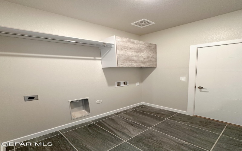 15156 COMPOSITION, El Paso, TX 79938, 3 Bedrooms Bedrooms, ,2 BathroomsBathrooms,Residential,For Sale,15156 COMPOSITION,914751