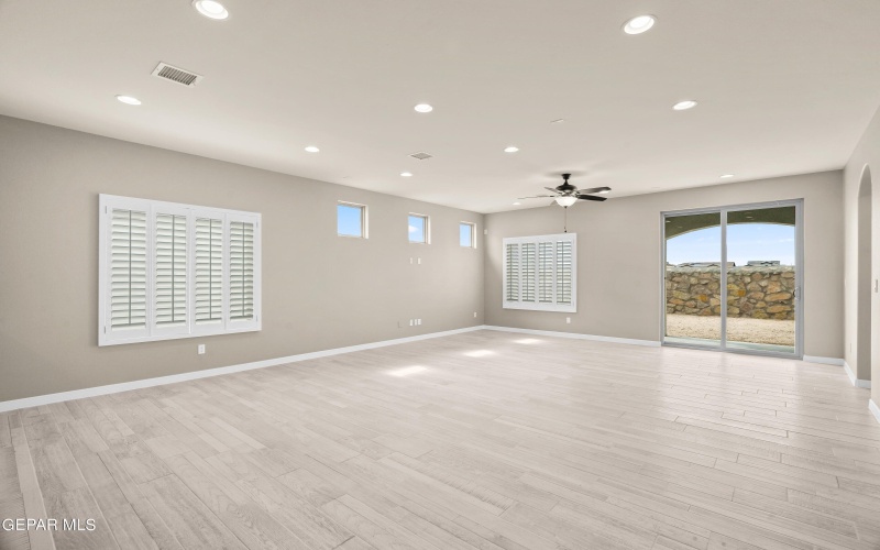 15240 Ambition Avenue, El Paso, TX 79938, 3 Habitaciones Habitaciones , ,2 BañosBaños,Residential,En Venta,15240 Ambition Avenue,914853
