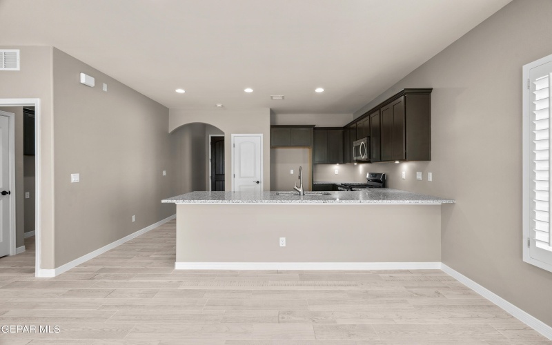 15240 Ambition Avenue, El Paso, TX 79938, 3 Habitaciones Habitaciones , ,2 BañosBaños,Residential,En Venta,15240 Ambition Avenue,914853