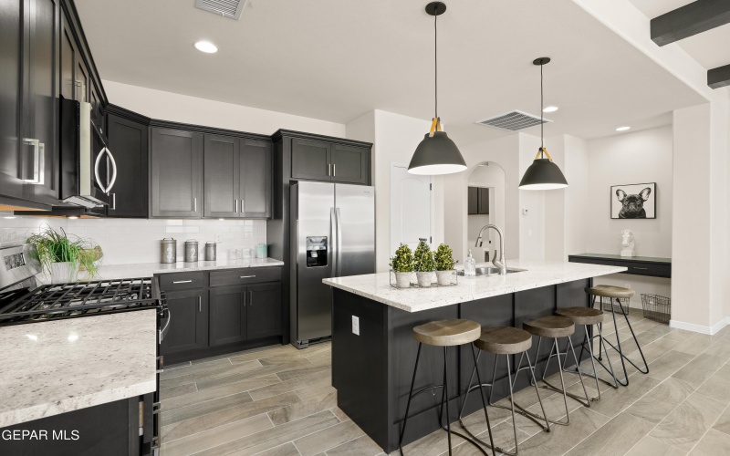 15249 Imagine Drive, El Paso, TX 79938, 3 Habitaciones Habitaciones , ,2 BañosBaños,Residential,En Venta,15249 Imagine Drive,914865