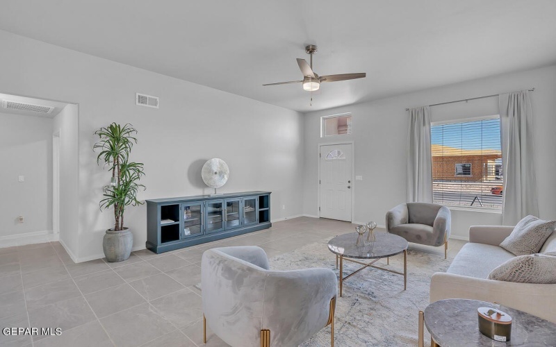 829 Paseo Tranquilo Place, El Paso, TX 79928, 4 Bedrooms Bedrooms, ,1 BathroomBathrooms,Residential,For Sale,829 Paseo Tranquilo Place,916625