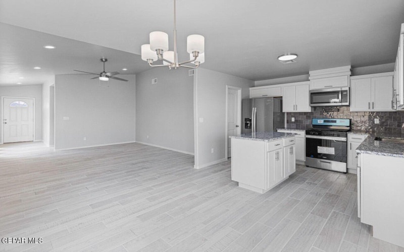 15020 Ambition Avenue, El Paso, TX 79938, 3 Bedrooms Bedrooms, ,1 BathroomBathrooms,Residential,For Sale,15020 Ambition Avenue,916650
