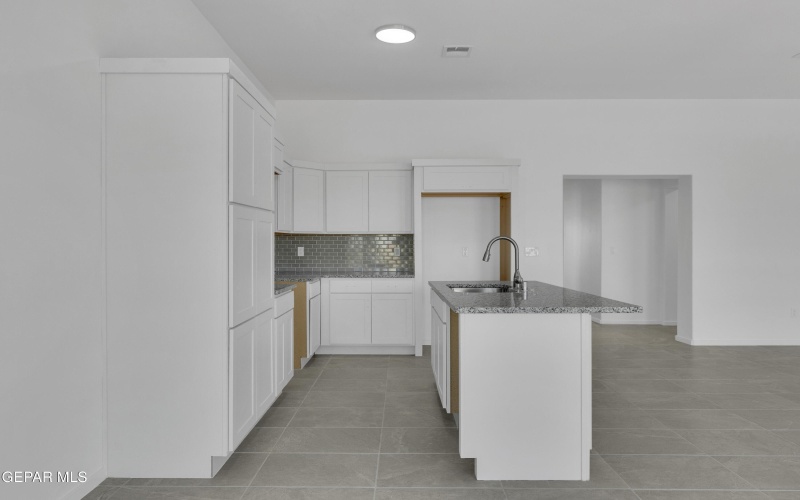 15024 Ambition Avenue, El Paso, TX 79938, 3 Bedrooms Bedrooms, ,1 BathroomBathrooms,Residential,For Sale,15024 Ambition Avenue,916651
