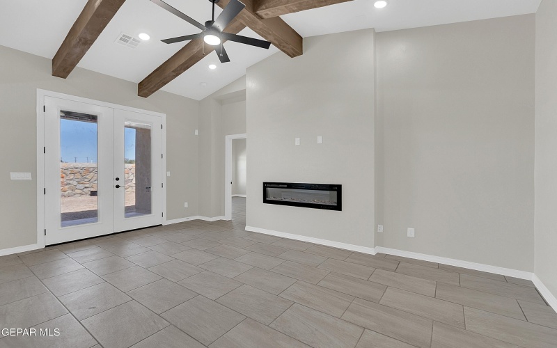 441 Santiago Munos Street, Vinton, TX 79821, 3 Bedrooms Bedrooms, ,2 BathroomsBathrooms,Residential,For Sale,441 Santiago Munos Street,916754