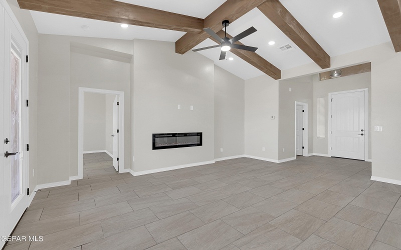 441 Santiago Munos Street, Vinton, TX 79821, 3 Bedrooms Bedrooms, ,2 BathroomsBathrooms,Residential,For Sale,441 Santiago Munos Street,916754