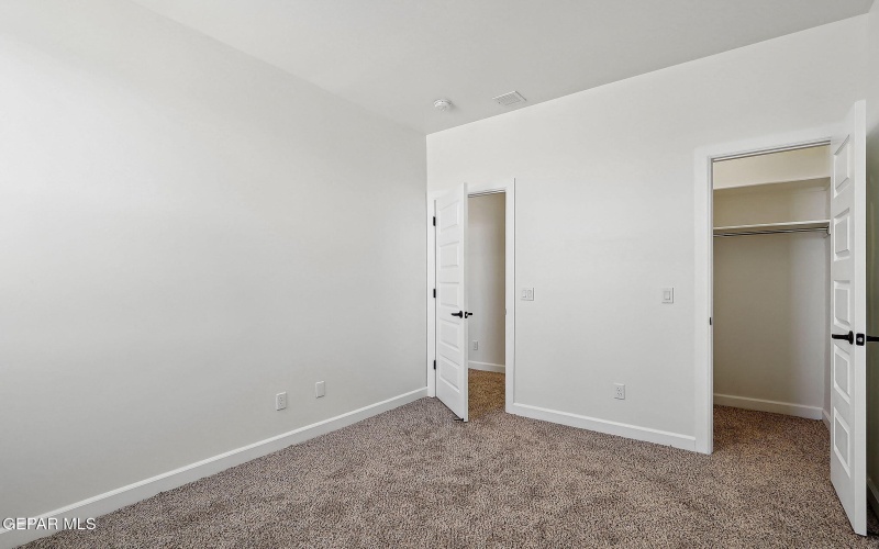 5997 RUIDOSO DOWNS Street, El Paso, TX 79932, 4 Bedrooms Bedrooms, ,3 BathroomsBathrooms,Residential,For Sale,5997 RUIDOSO DOWNS Street,916755