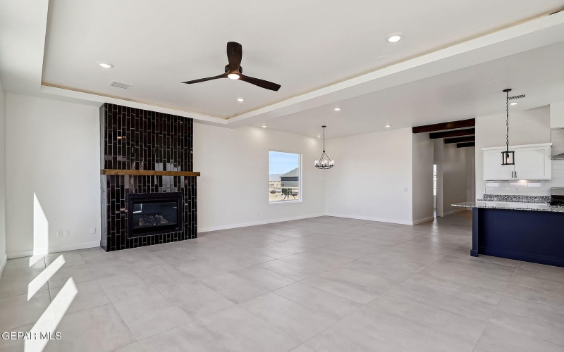 5997 RUIDOSO DOWNS Street, El Paso, TX 79932, 4 Bedrooms Bedrooms, ,3 BathroomsBathrooms,Residential,For Sale,5997 RUIDOSO DOWNS Street,916755