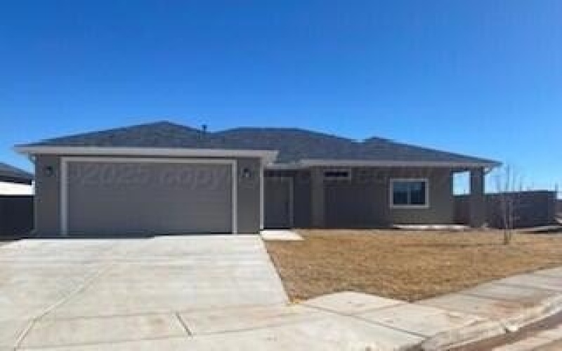 4104 HONEYROSE Drive, Amarillo, TX 79124, 4 Bedrooms Bedrooms, ,2 BathroomsBathrooms,Residential,For Sale,4104 HONEYROSE Drive,25-1415
