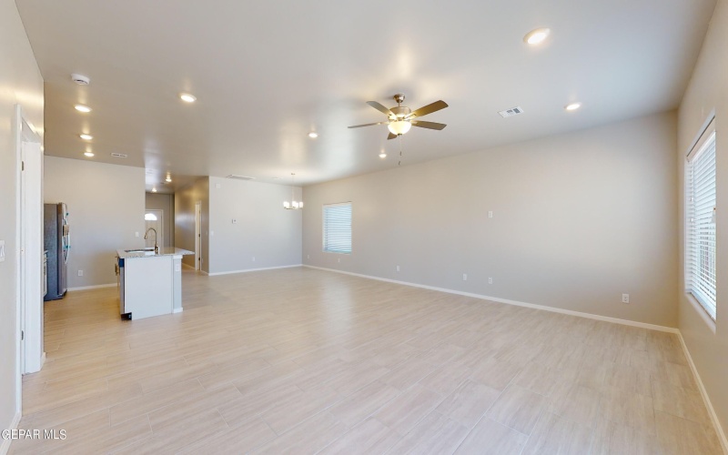 1037 Callie Court, Socorro, TX 79927, 3 Habitaciones Habitaciones , ,1 BañoBaños,Residential,En Venta,1037 Callie Court,916843