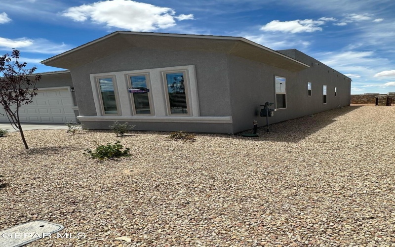 1033 Callie Court, Socorro, TX 79927, 3 Habitaciones Habitaciones , ,1 BañoBaños,Residential,En Venta,1033 Callie Court,916861