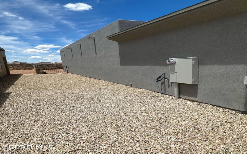 1033 Callie Court, Socorro, TX 79927, 3 Habitaciones Habitaciones , ,1 BañoBaños,Residential,En Venta,1033 Callie Court,916861