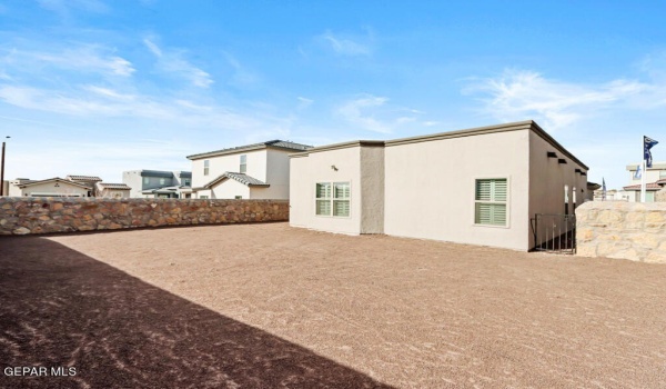 916 Summer Lake Street, El Paso, TX 79928, 4 Habitaciones Habitaciones , ,1 BañoBaños,Residential,En Venta,916 Summer Lake Street,917002