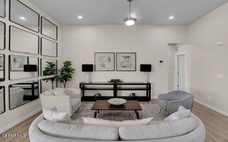 12656 Fredericksburg Avenue, Horizon City, TX 79928, 4 Bedrooms Bedrooms, ,3 BathroomsBathrooms,Residential,For Sale,12656 Fredericksburg Avenue,915934