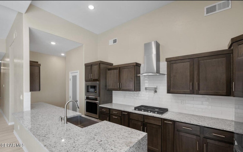 3805 Peak Place, El Paso, TX 79938, 5 Bedrooms Bedrooms, ,3 BathroomsBathrooms,Residential,For Sale,3805 Peak Place,917244