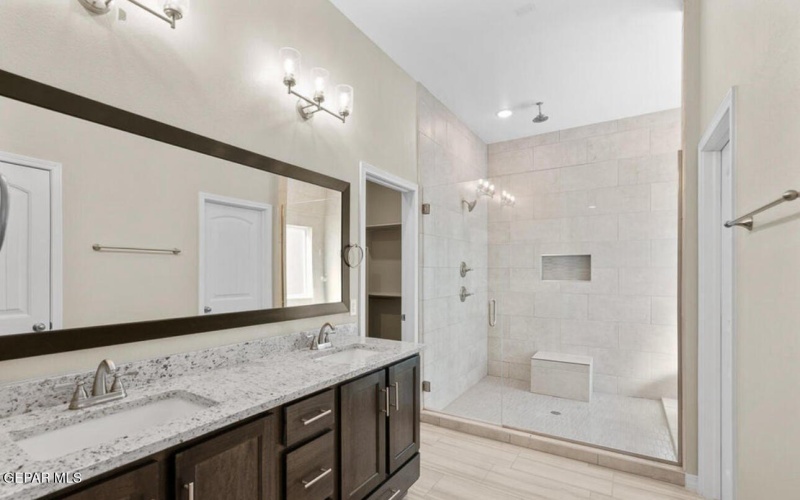 3805 Peak Place, El Paso, TX 79938, 5 Bedrooms Bedrooms, ,3 BathroomsBathrooms,Residential,For Sale,3805 Peak Place,917244