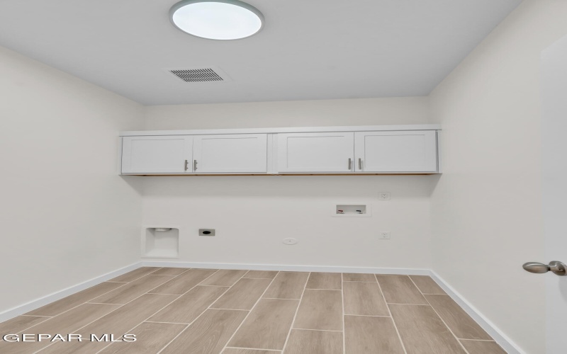 51013 Desert Calico Avenue, El Paso, TX 79934, 4 Bedrooms Bedrooms, ,1 BathroomBathrooms,Residential,For Sale,51013 Desert Calico Avenue,915940