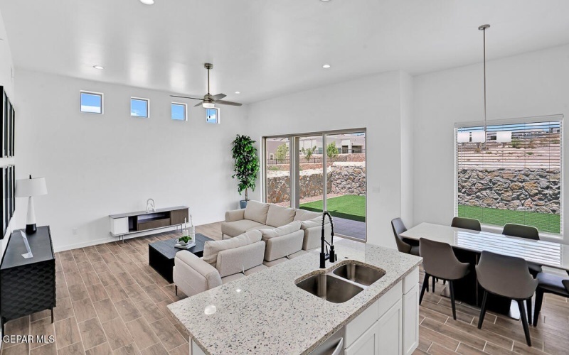 12713 Fredericksberg Avenue, Horizon City, TX 79928, 4 Bedrooms Bedrooms, ,2 BathroomsBathrooms,Residential,For Sale,12713 Fredericksberg Avenue,915941