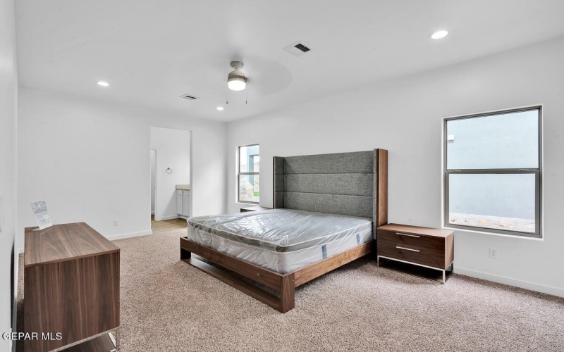 12713 Fredericksberg Avenue, Horizon City, TX 79928, 4 Bedrooms Bedrooms, ,2 BathroomsBathrooms,Residential,For Sale,12713 Fredericksberg Avenue,915941