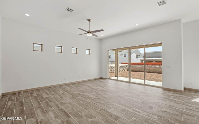51086 Desert Calico Avenue, El Paso, TX 79934, 4 Bedrooms Bedrooms, ,1 BathroomBathrooms,Residential,For Sale,51086 Desert Calico Avenue,915947