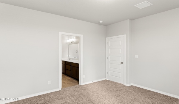 13764 LOREINA LUZ Avenue, El Paso, TX 79928, 4 Bedrooms Bedrooms, ,2 BathroomsBathrooms,Residential,For Sale,13764 LOREINA LUZ Avenue,915960