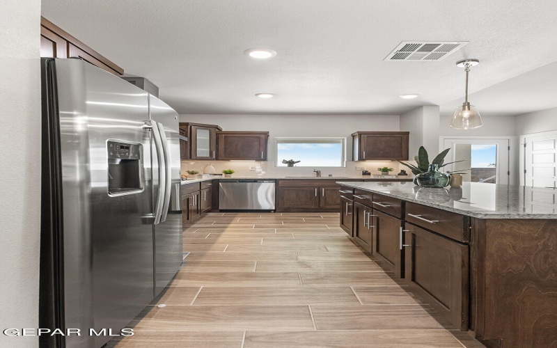 9923 Isla Place, Socorro, TX 79927, 3 Habitaciones Habitaciones , ,1 BañoBaños,Residential,En Venta,9923 Isla Place,915994