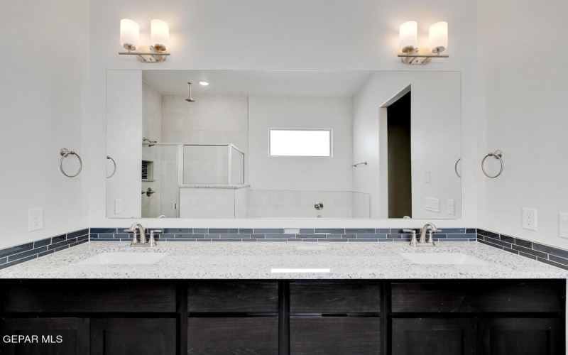 13924 Paseo Honor Court, Horizon City, TX 79928, 3 Bedrooms Bedrooms, ,2 BathroomsBathrooms,Residential,For Sale,13924 Paseo Honor Court,916018