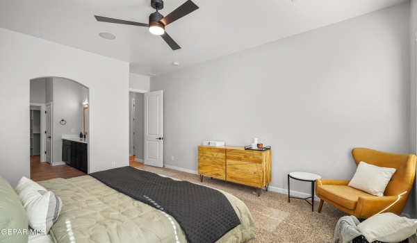 13921 Paseo Central Avenue, Horizon City, TX 79928, 4 Habitaciones Habitaciones , ,2 BañosBaños,Residential,En Venta,13921 Paseo Central Avenue,916022