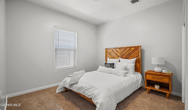 13921 Paseo Central Avenue, Horizon City, TX 79928, 4 Habitaciones Habitaciones , ,2 BañosBaños,Residential,En Venta,13921 Paseo Central Avenue,916022