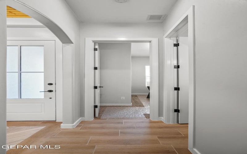 13921 Paseo Central Avenue, Horizon City, TX 79928, 4 Habitaciones Habitaciones , ,2 BañosBaños,Residential,En Venta,13921 Paseo Central Avenue,916022