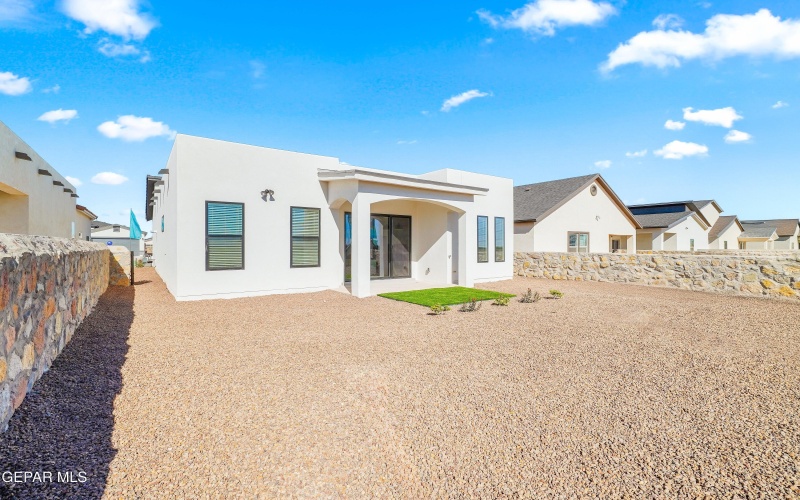 13921 Paseo Central Avenue, Horizon City, TX 79928, 4 Habitaciones Habitaciones , ,2 BañosBaños,Residential,En Venta,13921 Paseo Central Avenue,916022