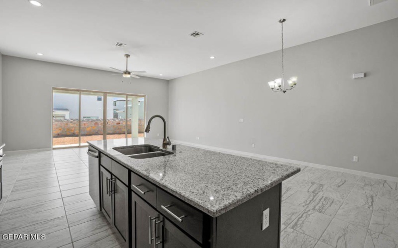 12641 Fredericksburg Avenue, Horizon City, TX 79928, 4 Habitaciones Habitaciones , ,1 BañoBaños,Residential,En Venta,12641 Fredericksburg Avenue,916028