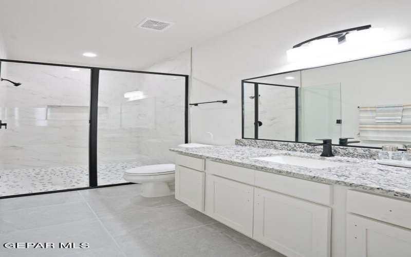 12832 MIDDLESBROUGH Avenue, El Paso, TX 79928, 4 Bedrooms Bedrooms, ,3 BathroomsBathrooms,Residential,For Sale,12832 MIDDLESBROUGH Avenue,916031