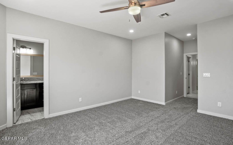 12661 Fredericksburg Avenue, Horizon City, TX 79928, 4 Bedrooms Bedrooms, ,1 BathroomBathrooms,Residential,For Sale,12661 Fredericksburg Avenue,916032
