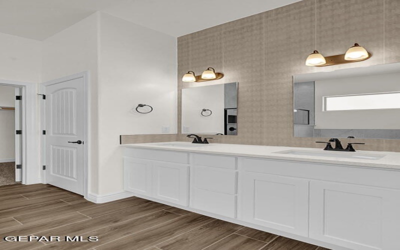 741 Paseo De La Reina Street, Horizon City, TX 79928, 4 Habitaciones Habitaciones , ,2 BañosBaños,Residential,En Venta,741 Paseo De La Reina Street,916044