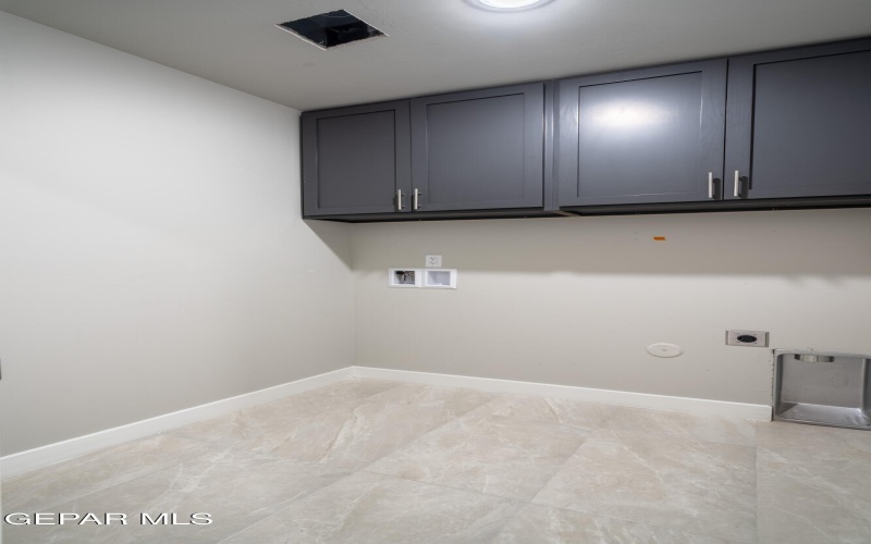 3764 Scheme, El Paso, TX 79938, 4 Bedrooms Bedrooms, ,1 BathroomBathrooms,Residential,For Sale,3764 Scheme,916058