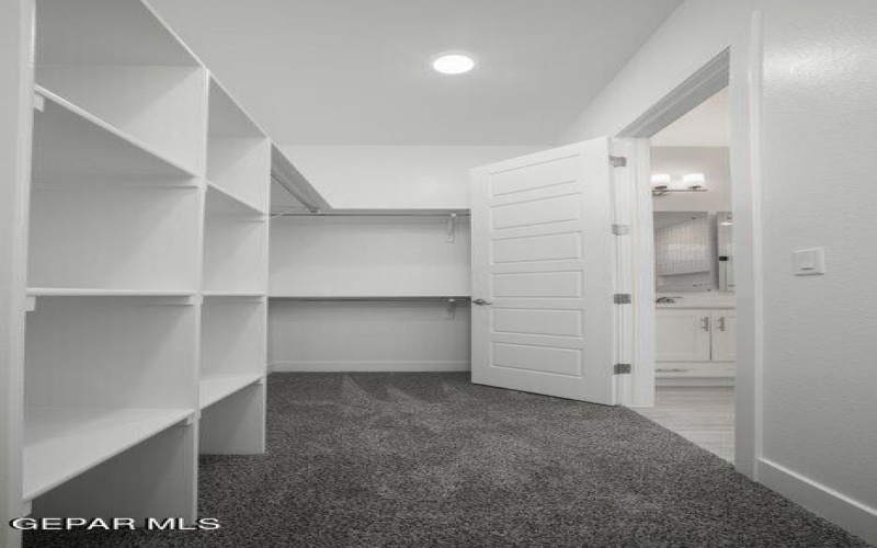 12812 Prestbury Avenue, El Paso, TX 79928, 4 Bedrooms Bedrooms, ,1 BathroomBathrooms,Residential,For Sale,12812 Prestbury Avenue,916120