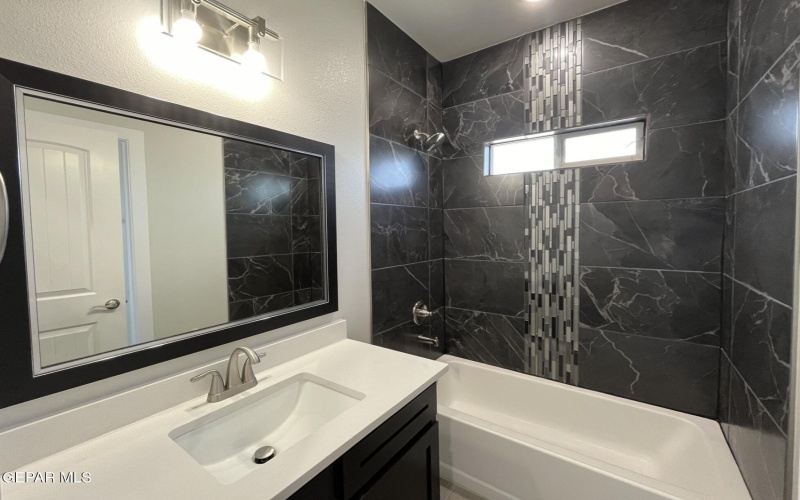 2224 MIKE PRICE Drive, El Paso, TX 79938, 4 Bedrooms Bedrooms, ,2 BathroomsBathrooms,Residential,For Sale,2224 MIKE PRICE Drive,916246