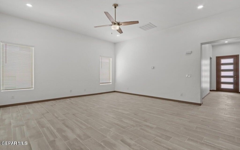 14624 TIERRA NECTAR Avenue, El Paso, TX 79938, 3 Bedrooms Bedrooms, ,1 BathroomBathrooms,Residential,For Sale,14624 TIERRA NECTAR Avenue,916248