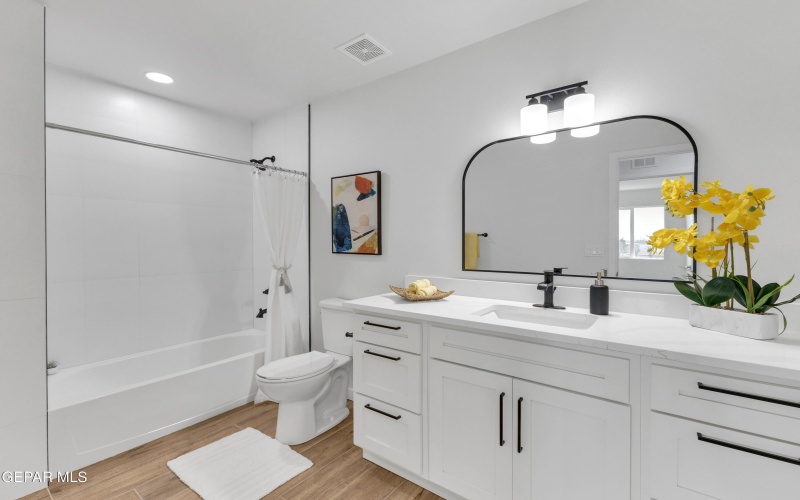 803 TS Daniel Cadena Drive unit: A #A, Socorro, TX 79927, 3 Bedrooms Bedrooms, ,2 BathroomsBathrooms,Residential Multi Family,For Sale,803 TS Daniel Cadena Drive unit: A,916317