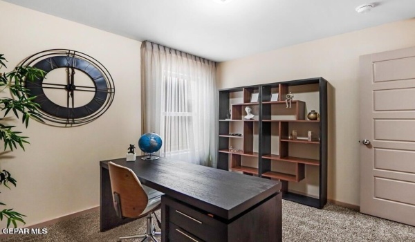 948 SANDHURST Place, El Paso, TX 79928, 4 Habitaciones Habitaciones , ,2 BañosBaños,Residential,En Venta,948 SANDHURST Place,916340